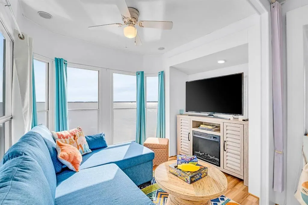 Sea La Vie Beach Cottage Virginia Beach 0*,  United States