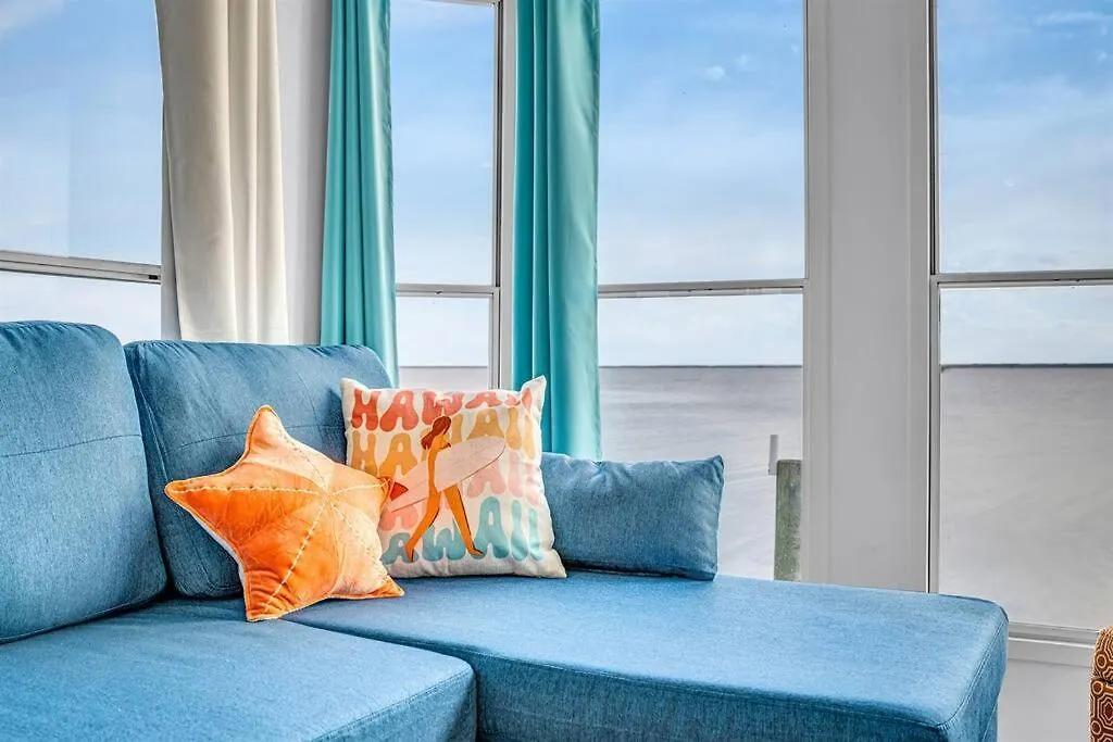 Prázdninový dům Sea La Vie Beach Cottage Virginia Beach